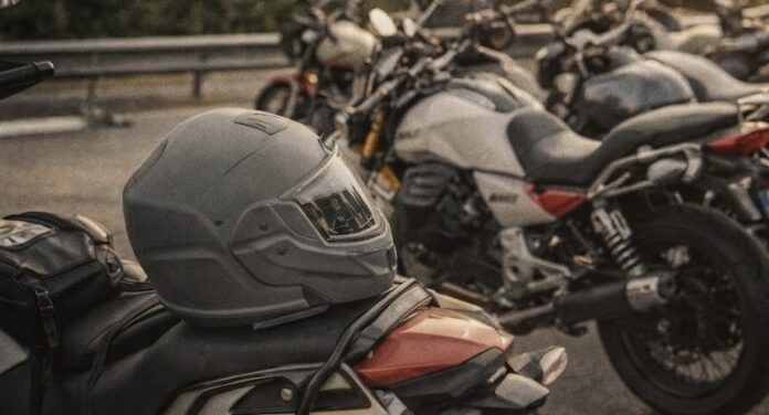 moto-caschi