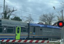 Un intervento dei Vigili del Fuoco dopo la segnalazione di un incendio ha lasciato i treni fermi tra Santa Maria Capua Vetere e Caserta: Alta Velocità e Regionali possono subire variazioni e ritardi