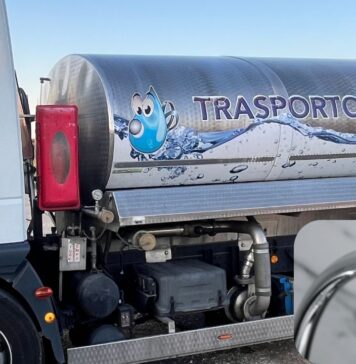 La mancanza d'acqua a Pomezia colpisce il territorio comunale, comprese Torvajanica e Campo Jemini. Acea Ato2 dispiega autobotti in dieci punti della città in attesa del ripristino del guasto