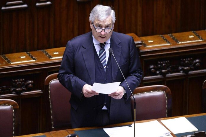 Iran, Tajani: “Non siamo qui per chiedere di autorizzare nuova missione militare nel Golfo”