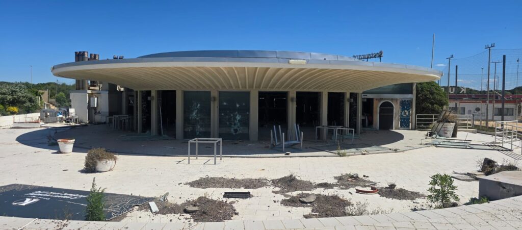 Il Kursaal devastato, l'architetto Giuliano Fausti: “Ci vuole l’Esercito a difesa di uno dei beni più preziosi di Ostia” (VIDEO) 3