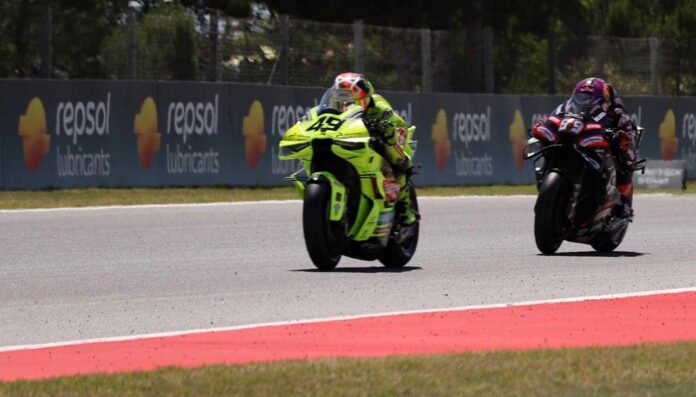 MotoGp, Di Giannantonio vince Gp Barcellona: ordine di arrivo e come cambia la classifica del Motomondiale