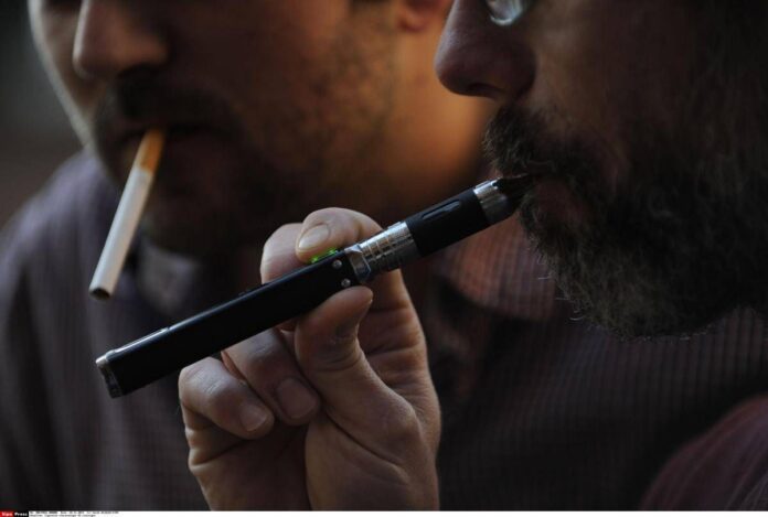 Oncologi: “In 4 anni raddoppiato uso sigarette elettroniche e tabacco riscaldato”