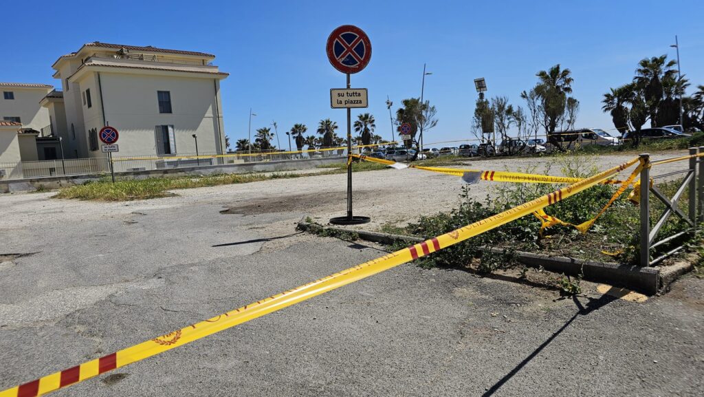 Cosa ci fa la squadra sostanze pericolose o radiogene al Village? Il diritto di sapere 2 Cosa ci fa la squadra sostanze pericolose o radiogene al Village? Il diritto di sapere 2