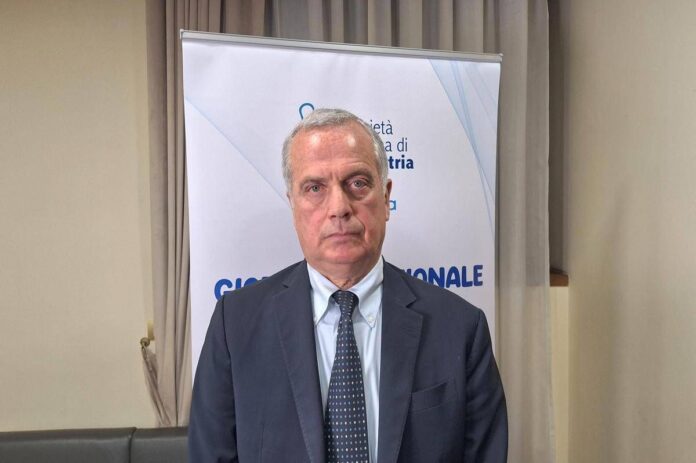 Pediatra Villani: “Non basta curare, serve medicina dell’età evolutiva”