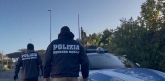 Si ferma sulla via del Mare la fuga di due ricercati: blitz della Polizia su litorale
