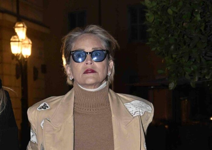 Sharon Stone piange il fratello Michael, l’attore è morto dopo una lunga malattia