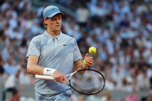 Roland Garros, Sinner quando gioca nel secondo turno: data, orario, dove vederlo in tv e streaming 1 Roland Garros, Sinner quando gioca nel secondo turno: data, orario, dove vederlo in tv e streaming 1