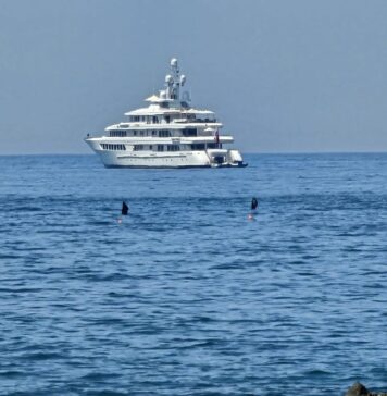 Megayacht e barche da sogno: Utopia torna a Ostia con il grande uomo d'affari canadese