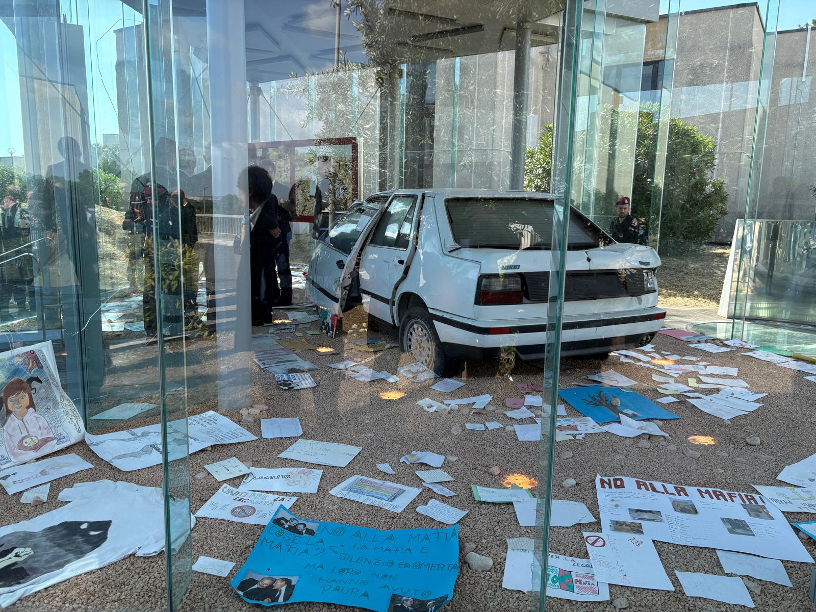 Trasferimento dell'auto di capaci a Palermo