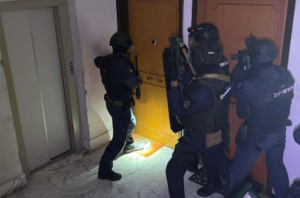 Duro colpo di carabinieri e DDA a un clan attivo a Roma tra droga e prostituzione (VIDEO) 2 Duro colpo di carabinieri e DDA a un clan attivo a Roma tra droga e prostituzione (VIDEO) 2