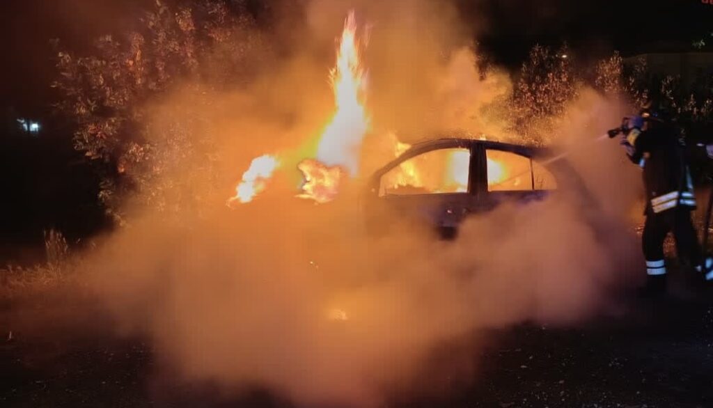 Incendio in un appartamento a Casal de’ Pazzi: due persone in codice rosso 1