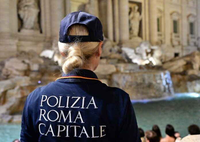 polizia-locale-fontana-di-trevi