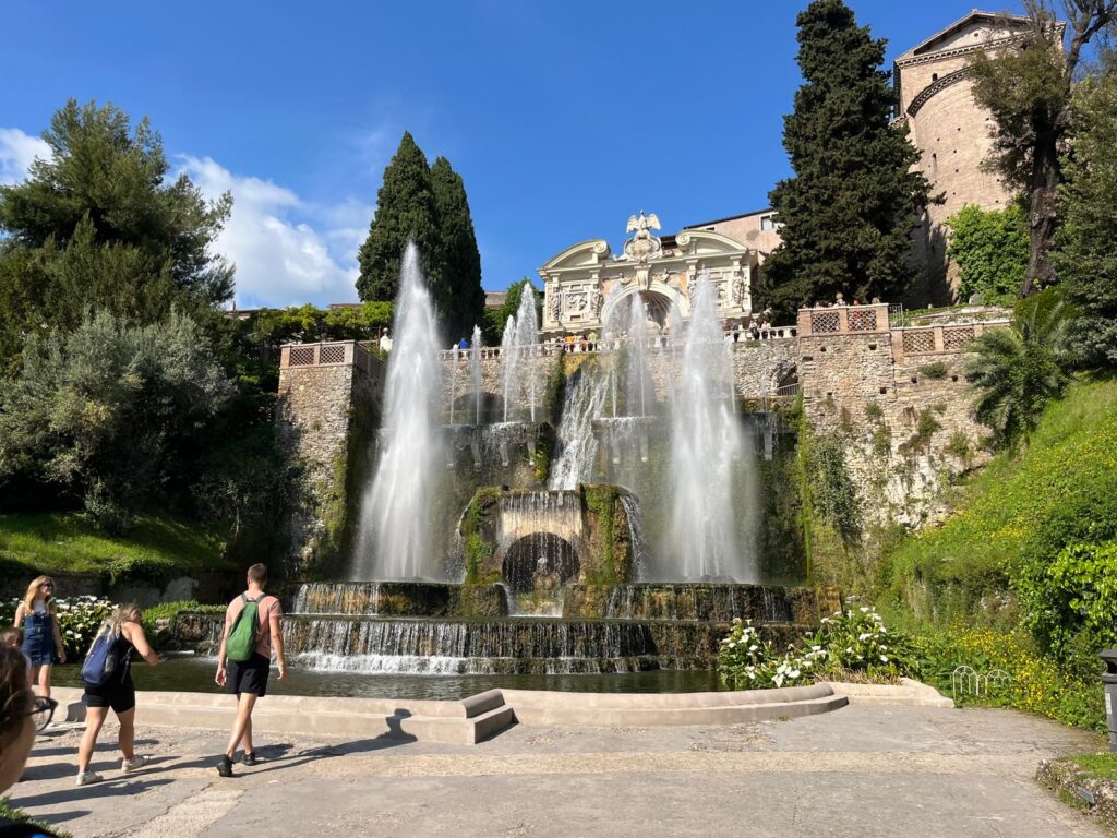 Tivoli gratis: come visitare Villa d'Este e Villa Adriana senza pagare il biglietto. Le due date 2 Tivoli gratis: come visitare Villa d'Este e Villa Adriana senza pagare il biglietto. Le due date 1