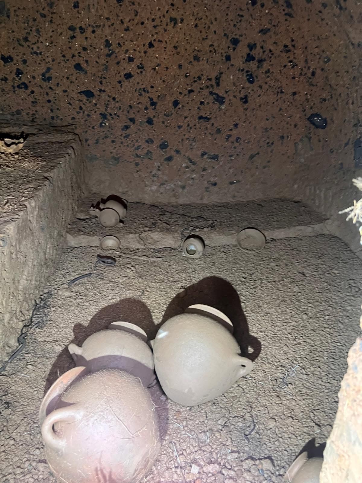 Scoperta eccezionale a Barbarano Romano: aperta una tomba etrusca intatta del VII secolo a.C. (VIDEO) 2
