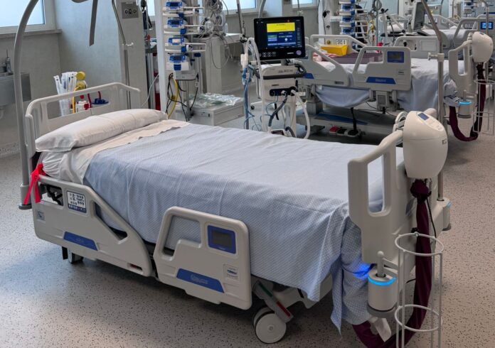 Pronta la nuova area critica degli Ospedali Riuniti Anzio-Nettuno: dodici posti letto totali tra rianimazione e cure sub-intensive con macchinari di ultima generazione