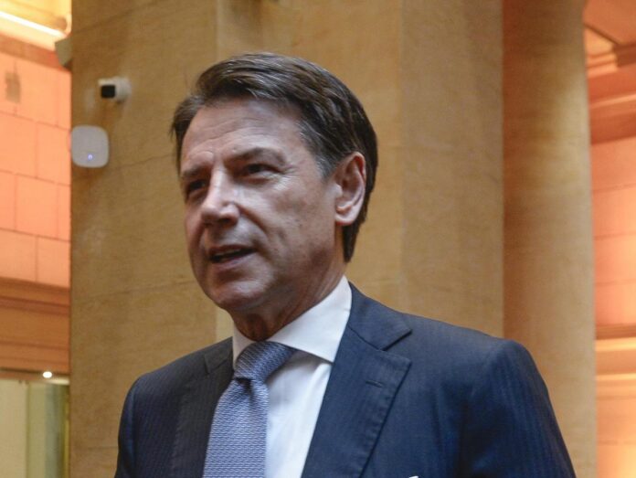 Caso Roggero, Conte: “Follia ddl Lega, cancellerebbe legittima difesa e diventerebbe diritto alla vendetta”