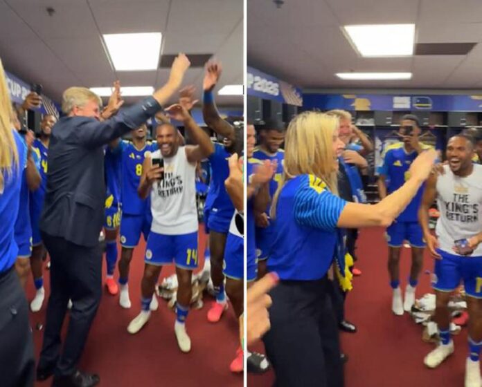 Curacao fa festa ai Mondiali, il re e la regina ballano con la squadra