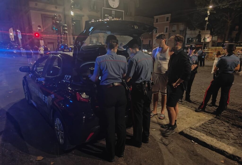 Scacco alla gang tunisina dello spaccio: Trastevere blindata nella notte, 8 arresti 1