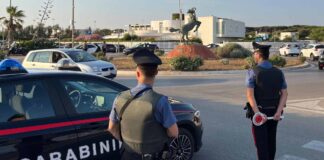 La Compagnia di Ostia presidia il territorio tra parcheggi, strade e locali della movida. 3 arresti e sanzioni per migliaia di euro