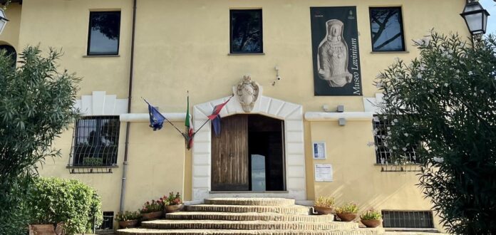 Al Museo Lavinium di Pomezia parte l'Estate Pometina con un concerto lirico gratuito, visite guidate nei percorsi archeologici e laboratori didattici per bambini
