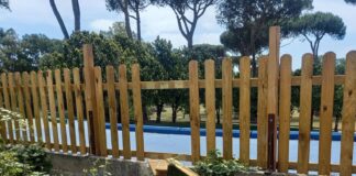 Delusione e rabbia tra i residenti per lo scempio causato dai vandali