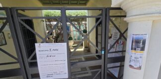 I sigilli restano: per i Bagni Vittoria nessun nuovo bando all'orizzonte e interrogativi aperti