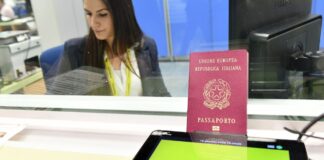 È ad Acilia l'ufficio postale dei record per il rilascio dei passaporti