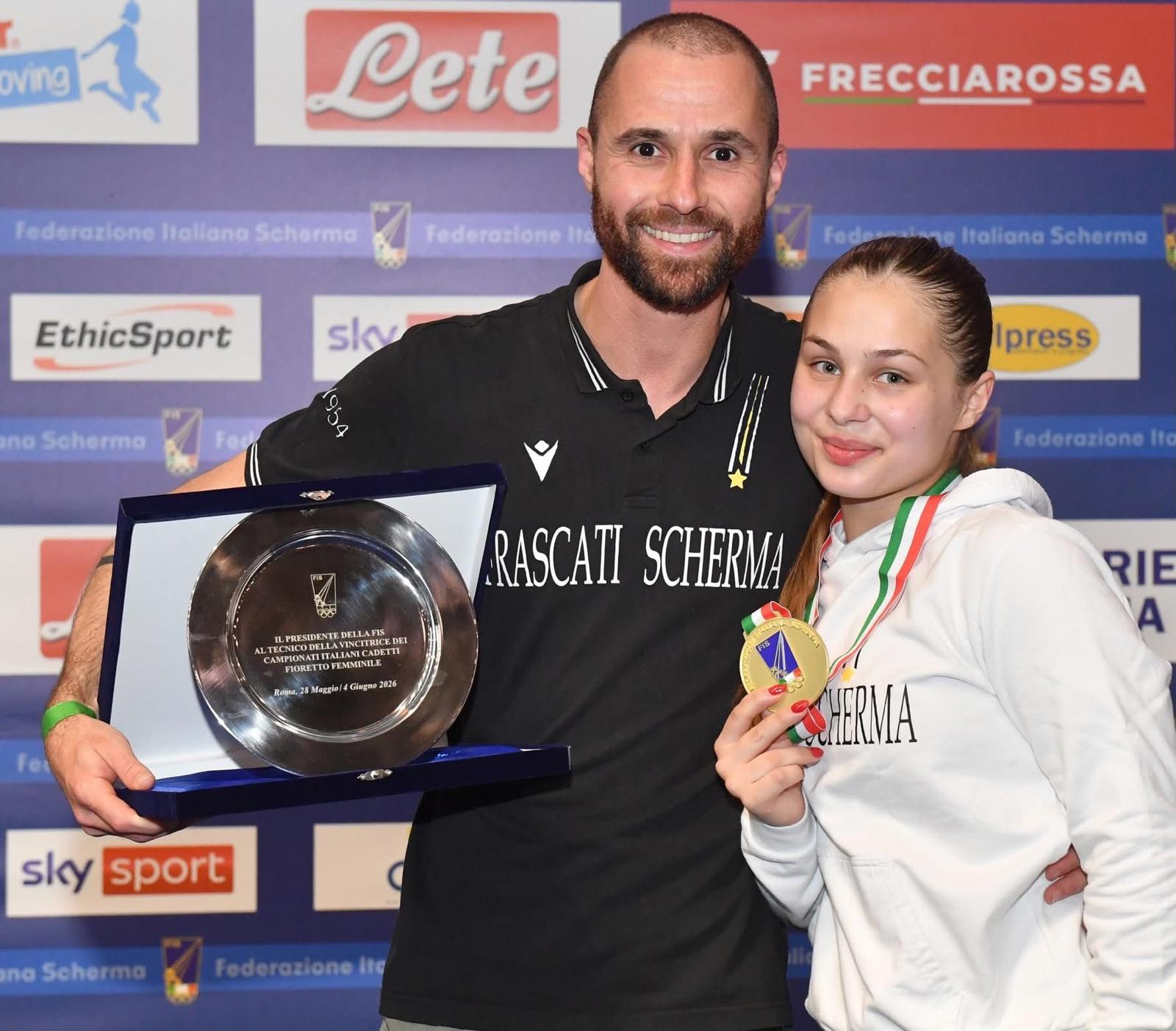 La compatrese Sofia Mancini conquista il titolo nazionale Cadetti a Roma: una straordinaria vittoria in rimonta per la promessa del fioretto