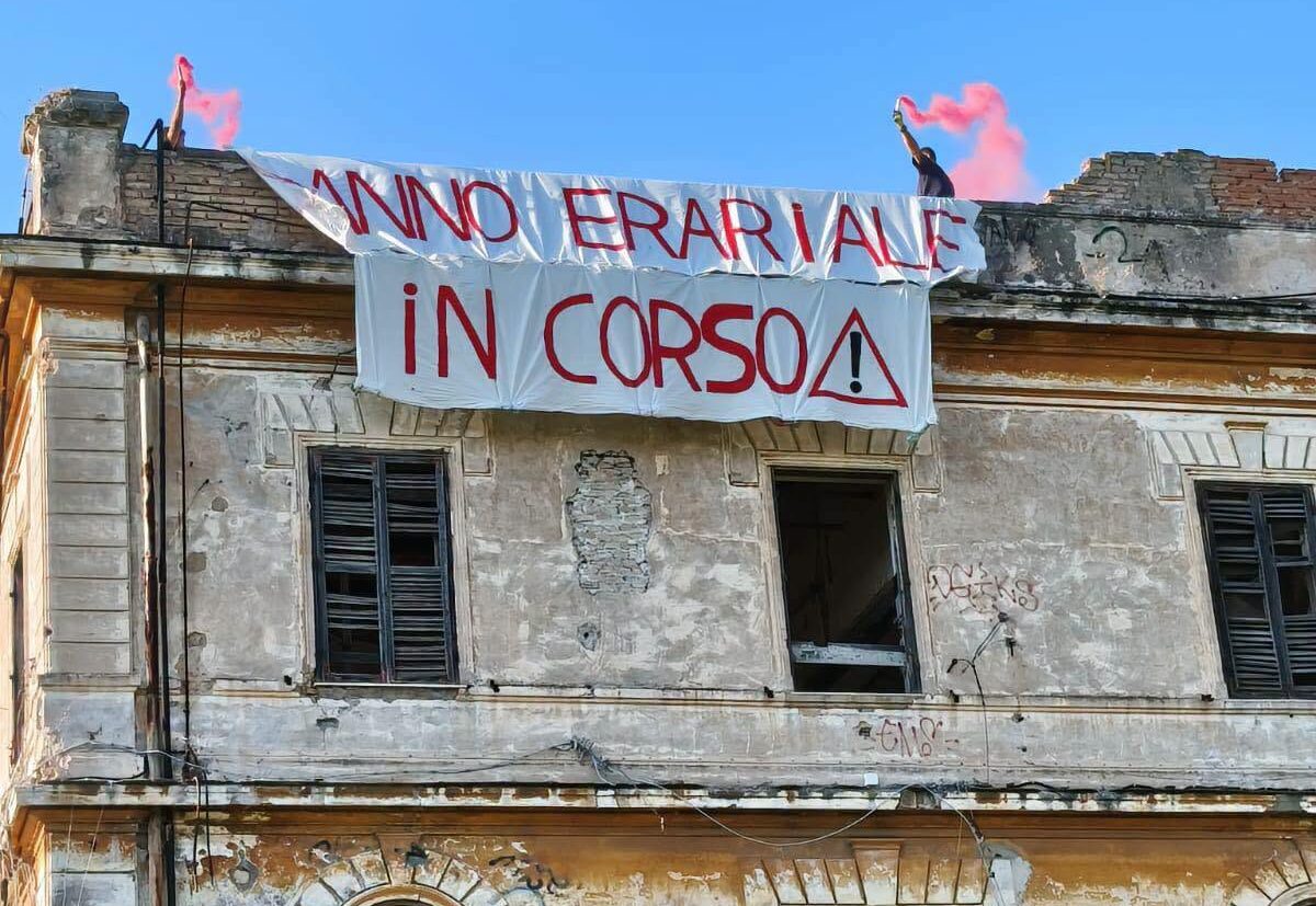 Ex Mercati Generali di Roma nel degrado tra crolli e ritardi: l'allarme dei Comitati 3 Tra crolli, ritardi nei progetti e dubbi sul futuro, il destino degli Ex Mercati Generali di Roma appare ancora incerto. L’allarme lanciato dai comitati civici sul futuro dello storico complesso