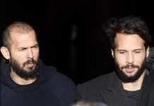 L’influencer della ‘manosfera’ Andrew Tate e il fratello Tristan arrestati a Miami