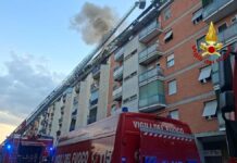 Milano, incendio in appartamento: un morto e diversi intossicati