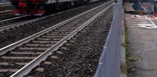 Tragedia per una persona investita da un treno a Monterotondo. Circolazione bloccata sulla linea Roma - Orte. Tutte le informazioni e gli aggiornamenti