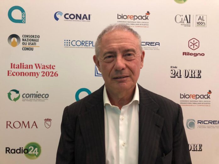 Sostenibilità, Urso (Mimit): “Italia leader in Europa in riciclo di materie prime”