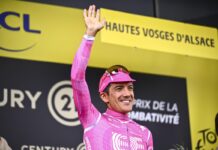 Tour de France, Carapaz vince la 18/a tappa e Pogacar sempre in maglia gialla
