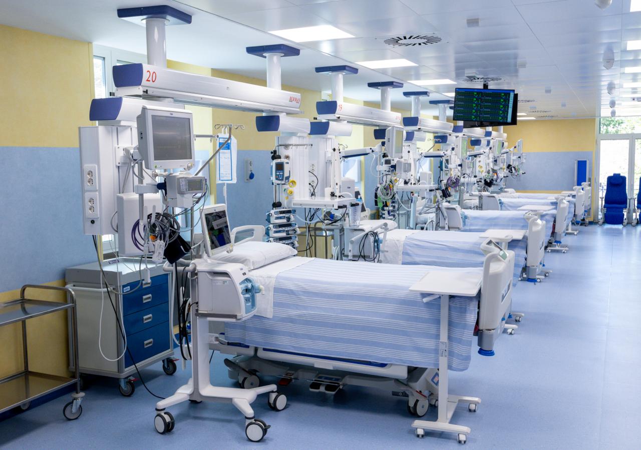 Sanità Lazio, all'Umberto I inaugurata la nuova terapia intensiva. Rocca: «In arrivo 58 assunzioni» 1