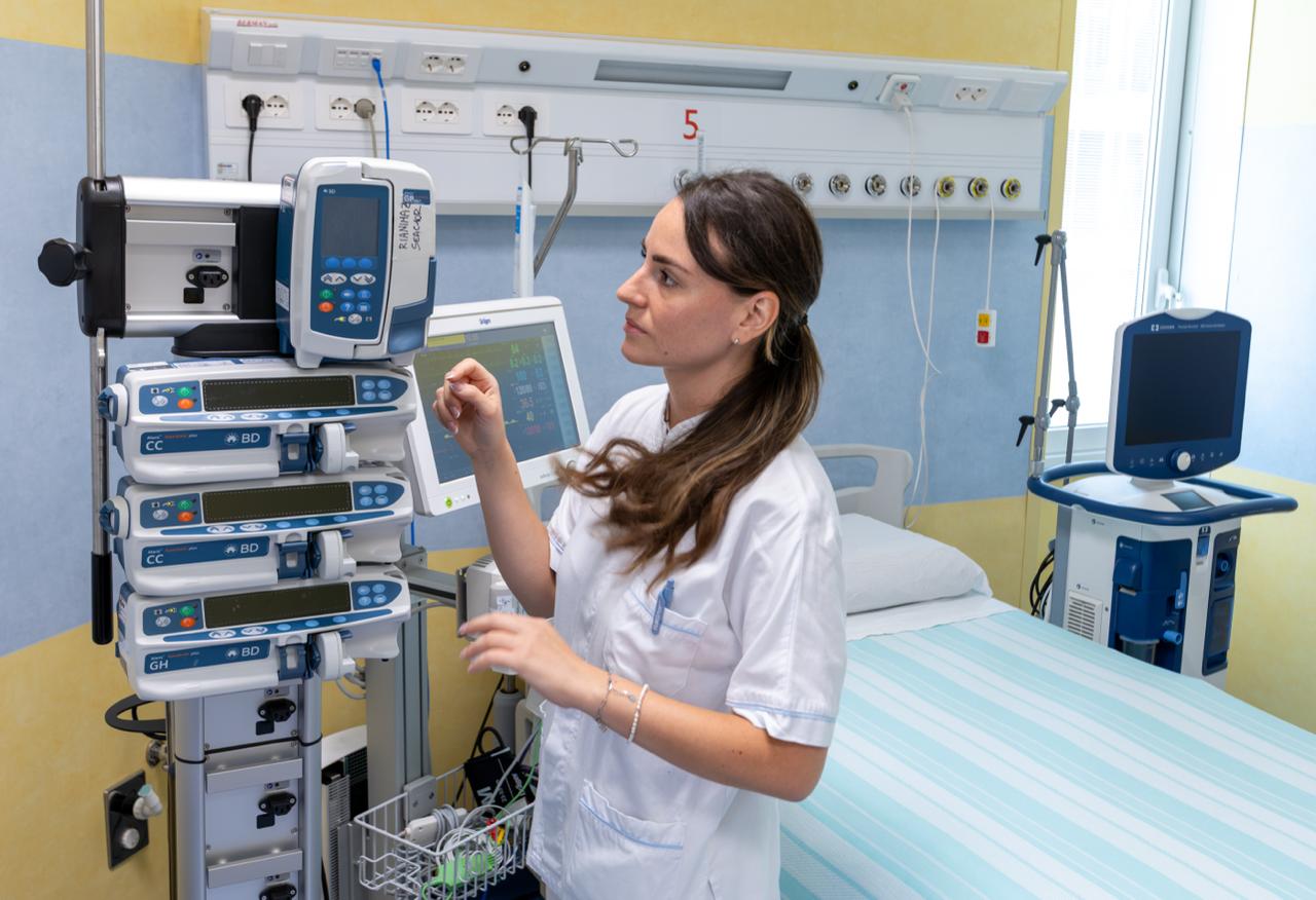 Sanità Lazio, all'Umberto I inaugurata la nuova terapia intensiva. Rocca: «In arrivo 58 assunzioni» 2