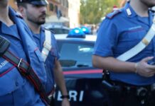 Pensionata strozzata dai debiti: 72enne arrestato per usura ad Ardea Un drammatico caso di usura ad Ardea scoperto dai Carabinieri: un prestito di 25mila euro trasformato in una trappola con tassi al 15% mensile, estorsione e minacce di morte