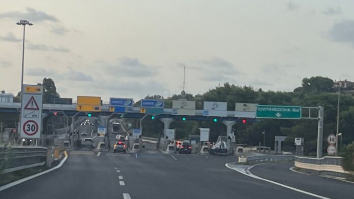 A12, prossime chiusure sulla Roma-Civitavecchia: date, tratto interessato, percorsi alternativi