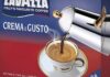 Colpo al supermercato: svuota gli scaffali e riempie un carrello solo di caffè (per oltre 2.200 euro)