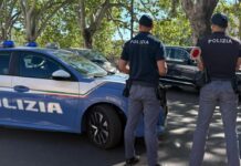 Controlli della Polizia di Stato nelle aree turistiche della Capitale. Fermati truffatori delle "tre campanelle", sventato un raggiro a un'anziana e sanzionati diversi locali