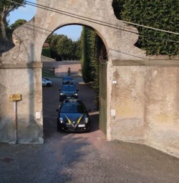 Controlli della Guardia di Finanza ai Castelli Romani: oltre 10mila euro di sanzioni, scoperti anche lavoratori irregolari