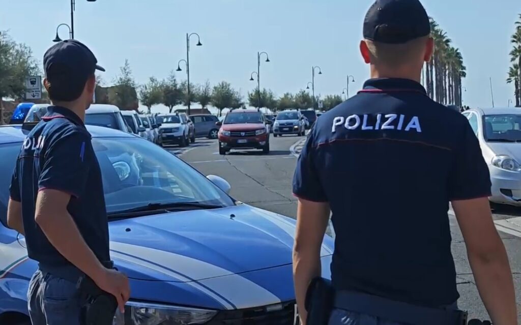 Sequestrati oltre diecimila euro in contanti, cocaina e hashish: ecco il bilancio dei controlli del X Distretto Lido sul mercato della droga a Ostia e nelle zone limitrofe