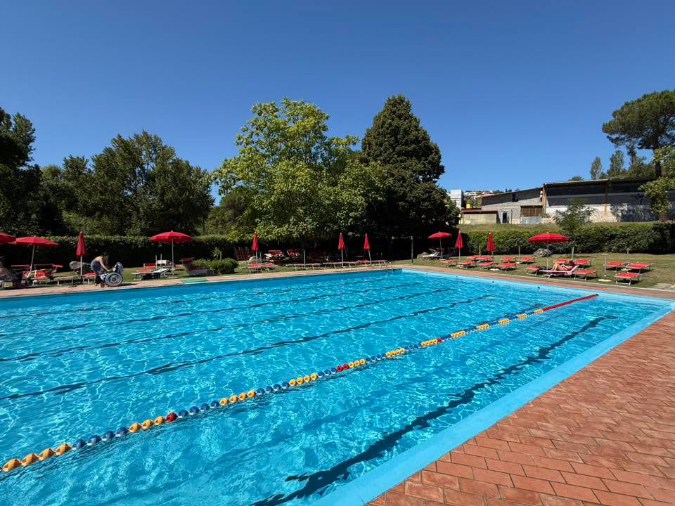 Cloro in piscina a Mentana, la Procura indaga per lesioni colpose 1 Cloro in piscina a Mentana, la Procura indaga per lesioni colpose 1