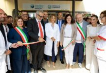 Nuova Casa della Comunità a Pomezia: inaugurato il presidio sanitario per la medicina di prossimità La struttura servirà oltre 115.000 residenti tra i comuni di Pomezia e Ardea riunendo medici di base, specialisti e infermieri