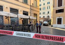 Spari a Trastevere per la pipì in strada: un arresto per tentato omicidio. A casa armi e hashish