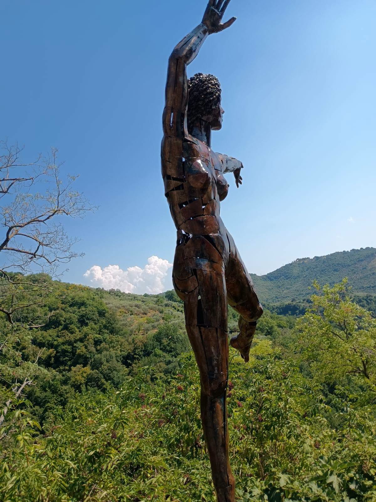 La Ballerina di San Gregorio da Sassola: quel salto sospeso che celebra le donne 1