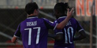 L'Ostiamare cade 1-2 in casa contro il Grosseto: Gori sblocca al 28', Badjé pareggia nella ripresa, ma la punizione di Sabattini al 66' decide la sfida