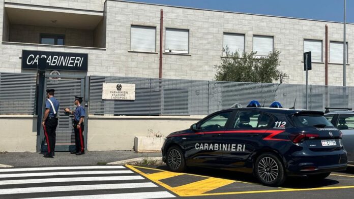 Hashish, crack e soldi scoperti a Ladispoli dai Carabinieri: un arresto