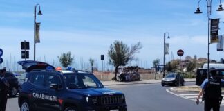 Furti e danneggiamenti alle auto in sosta: scatta il blitz nei centri storici di Anzio e Nettuno